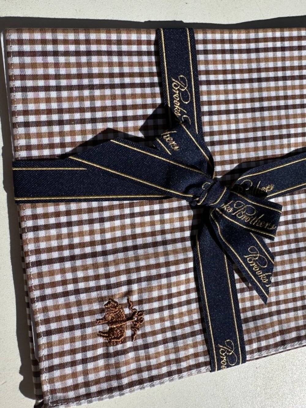 709 BROOKS BROTHERS GINGHAM PLAID POCKET SQUARE BROWN / TAN TONES
